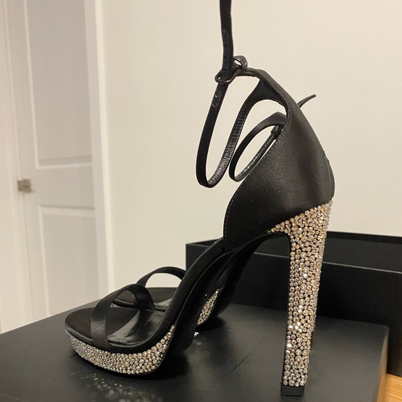 BEAUTIFUL, BLACK CRYSTALLIZED SAINT LAURENT HEELS!!!!! - Picture 4 of 10